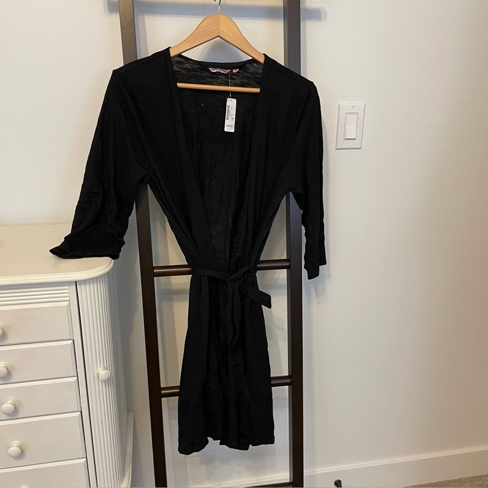 Black robe. Cotton blend from La Vie en rose. Brand new! Size S/M